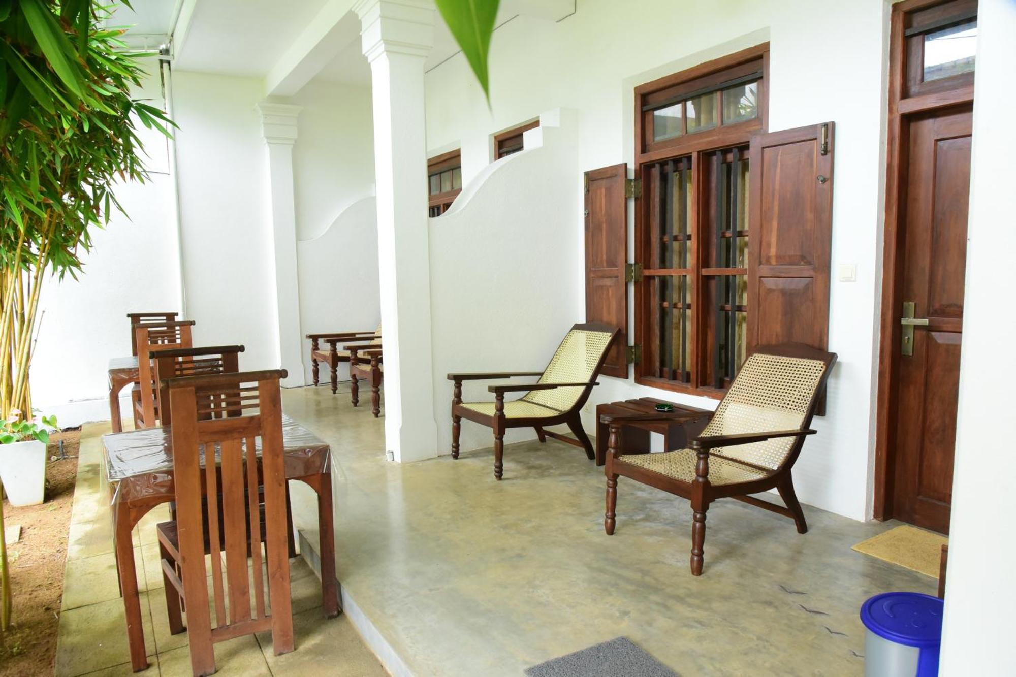 Tranquil Hotel Hikkaduwa Exterior photo